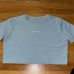Alphalete Women’s Crop Tee - Small